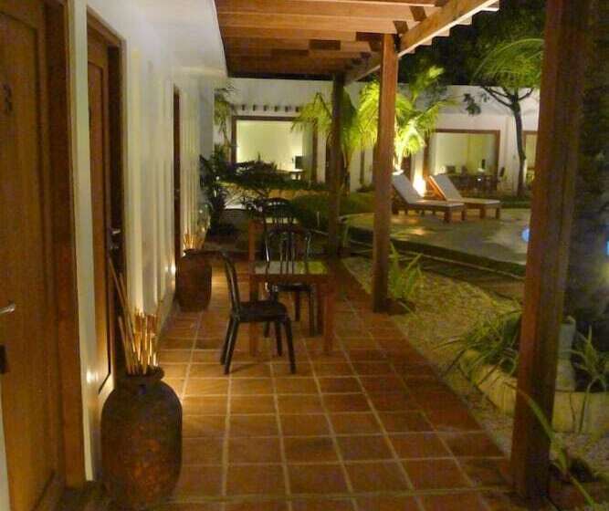 酒店 Urban Sands Iloilo