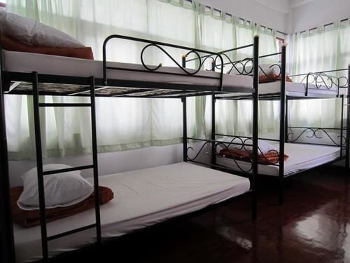 Mint House - Hostel