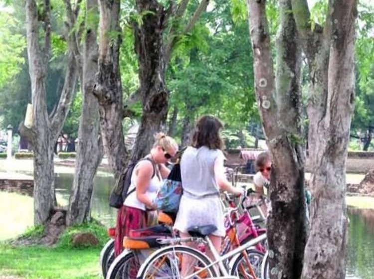 بنسيون Baan Rim Klong Resort