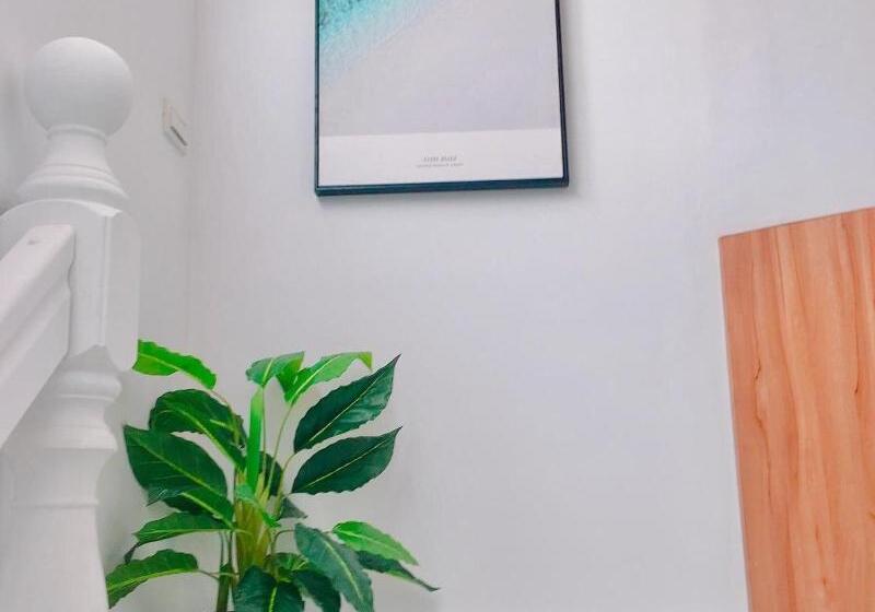 هاستل 墾丁恆春 海角42號一館泳池villa包棟