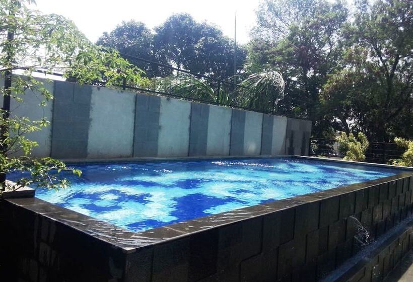 هتل Agria Bogor   Tajur