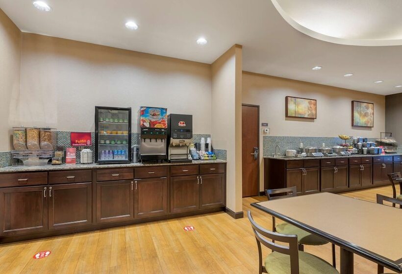 בית מלון כפרי Best Western Plus French Lick