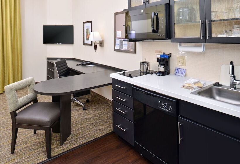 호텔 Candlewood Suites Kenedy, An Ihg