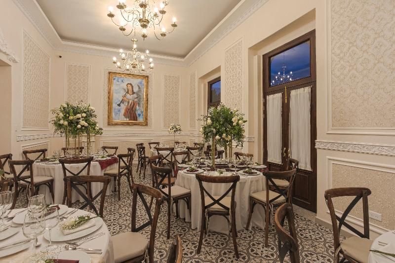 هتل Casona Maria