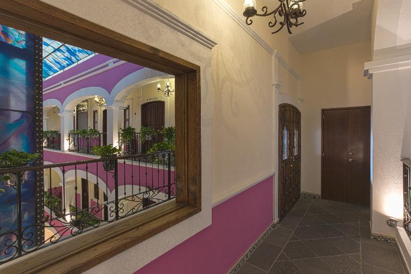 هتل Casona Maria
