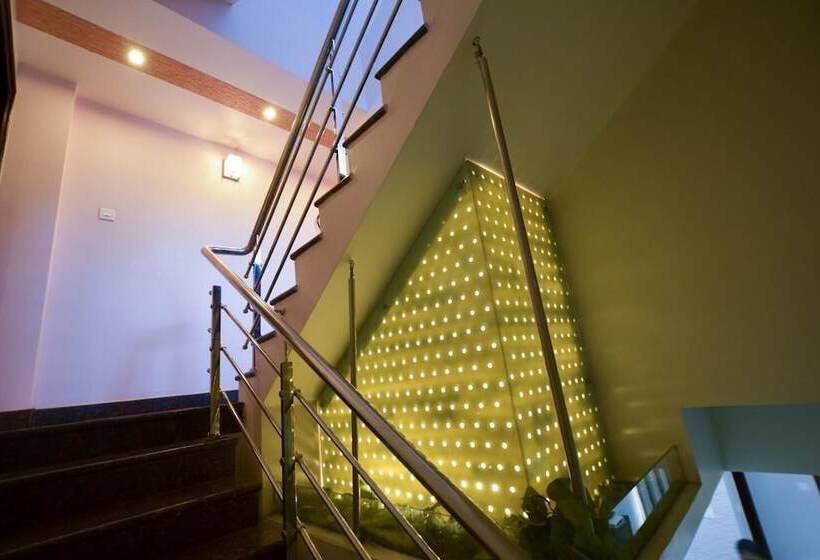 Fotos del hotel Central Residency:  16