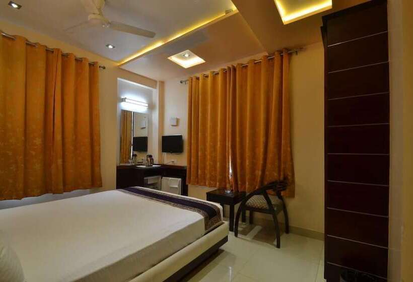 Fotos del hotel Central Residency:  6