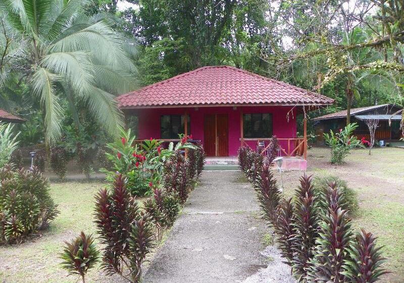 هتل El Pizote Lodge