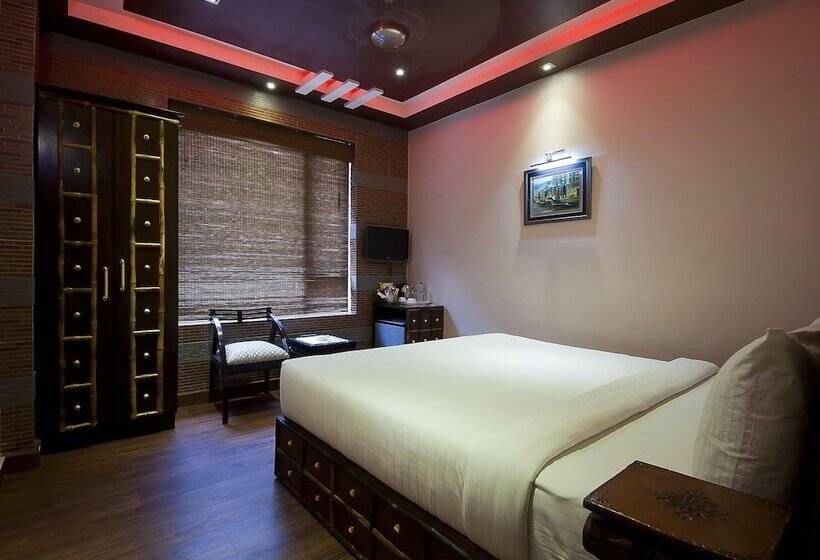 Fotos del hotel Heritage Inn:  15