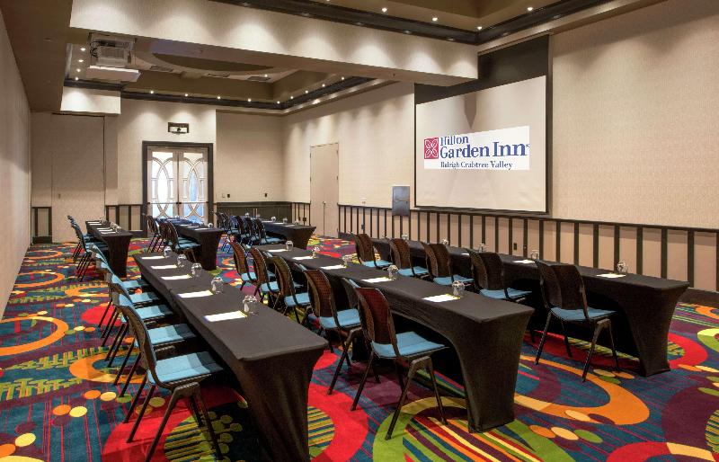 هتل Hilton Garden Inn Raleigh /crabtree Valley