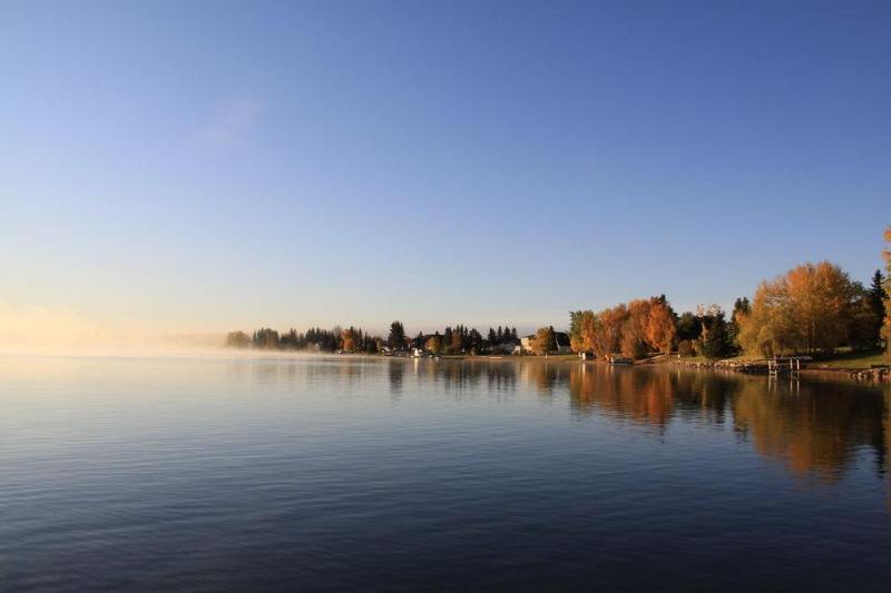 فندق Holiday Inn Express & Suites Cold Lake, An Ihg