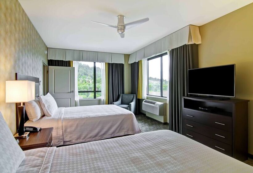 هتل Homewood Suites By Hilton Seattleissaquah