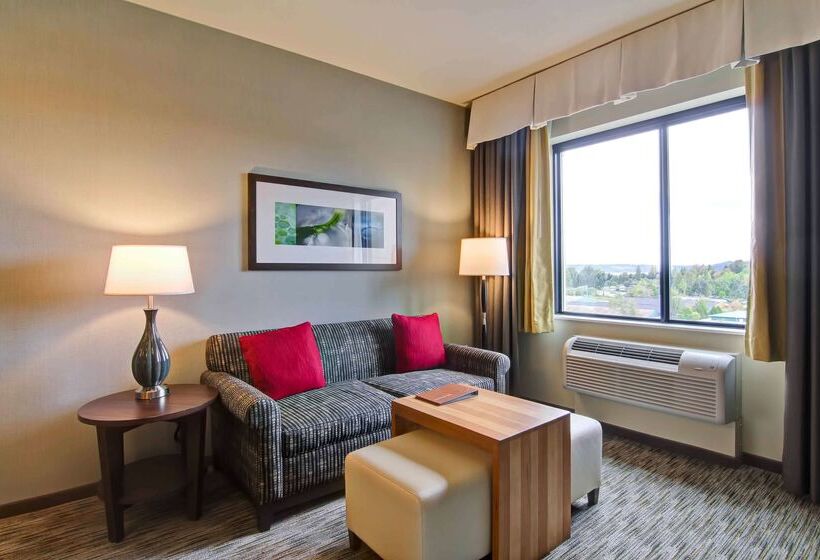 هتل Homewood Suites By Hilton Seattleissaquah