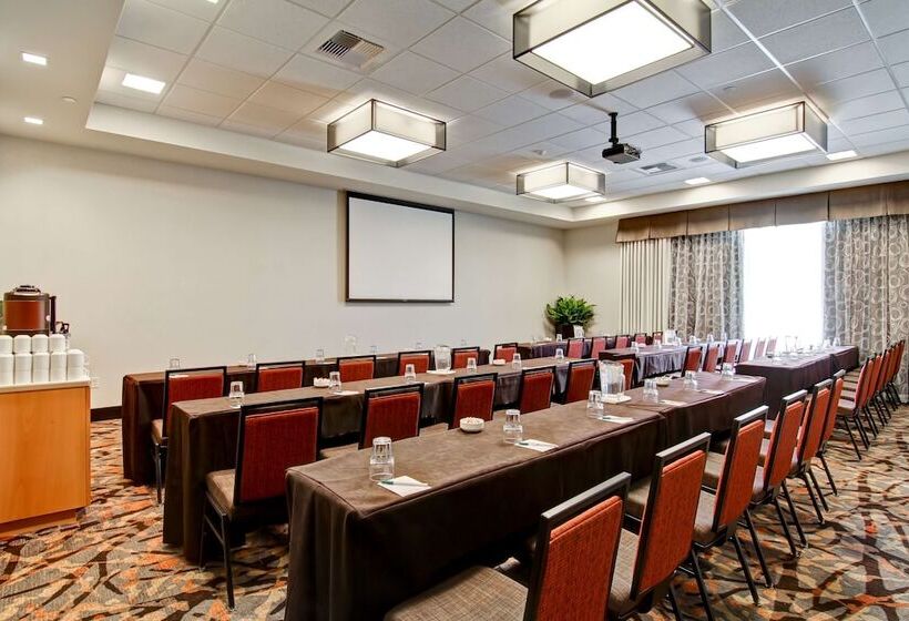 هتل Homewood Suites By Hilton Seattleissaquah