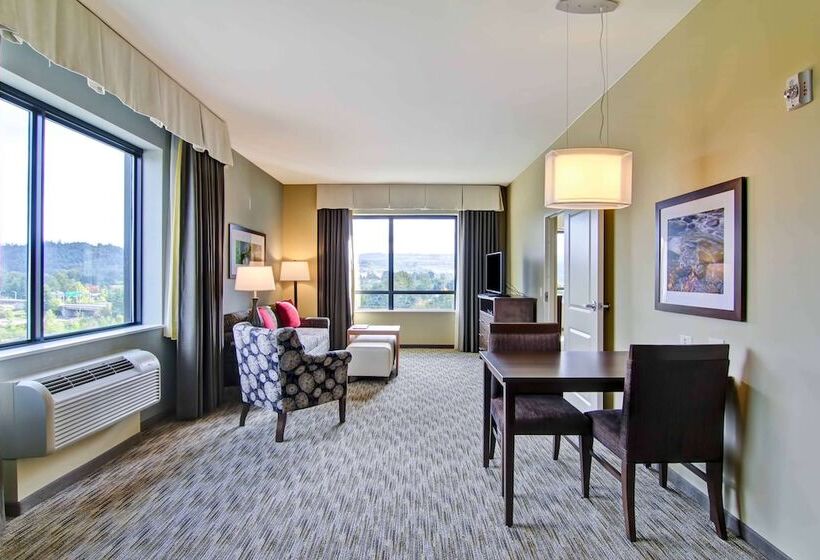هتل Homewood Suites By Hilton Seattleissaquah