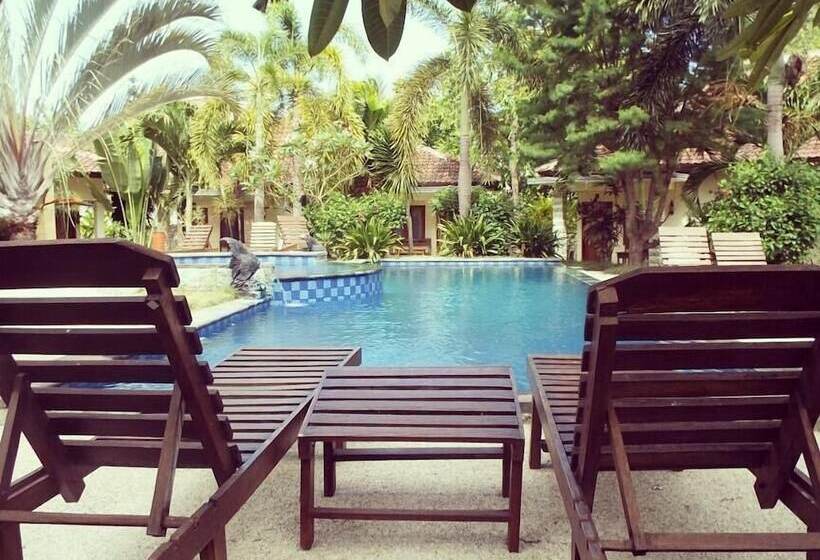 هتل Kuta Cove