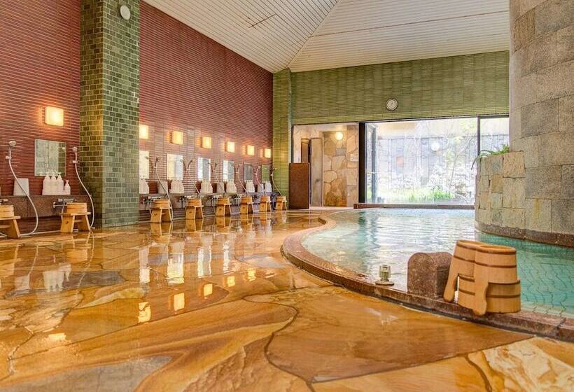 هتل Livemax Resort Kaga Yamashiro