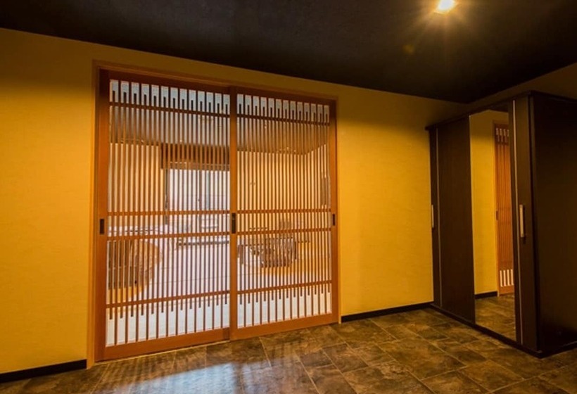 هتل Livemax Resort Kaga Yamashiro
