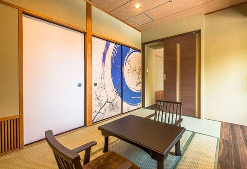 هتل Livemax Resort Kaga Yamashiro