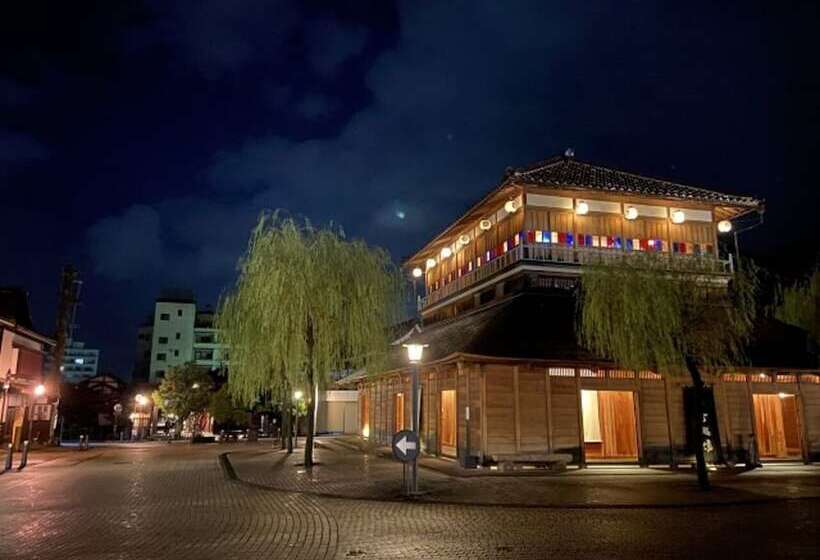 هتل Livemax Resort Kaga Yamashiro