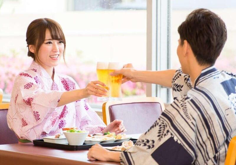 هتل Livemax Resort Kaga Yamashiro