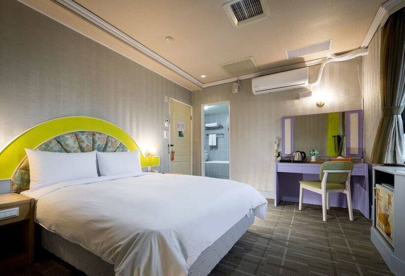 هتل Win Inn Tainan  Ii