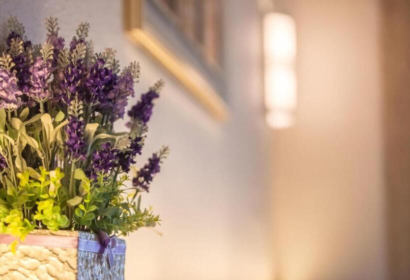 Fotos del hotel Zamburger Lavender Nusa:  10