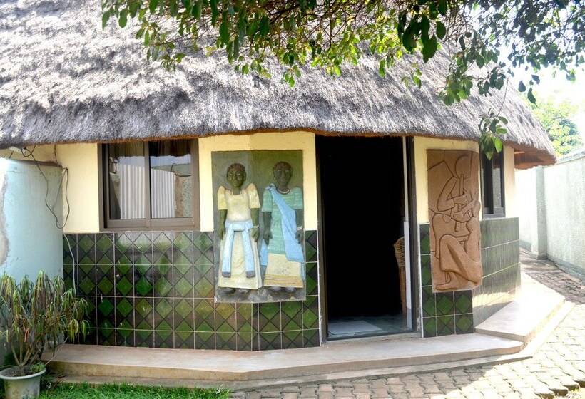 Kiwatule Cottages