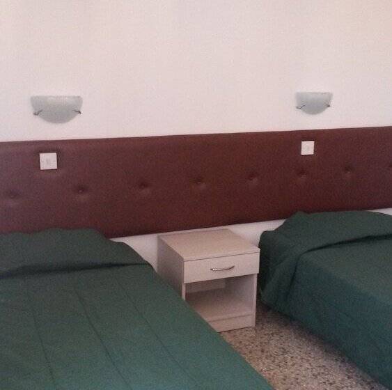 Pavlinia Hotel Apartments