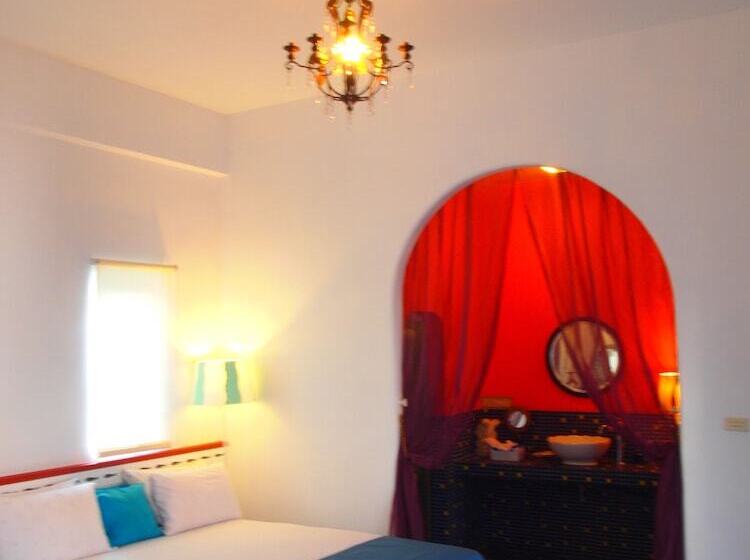 پانسیون Greek Frontier Villa