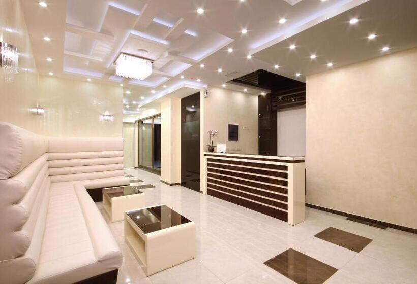 Shine Residence