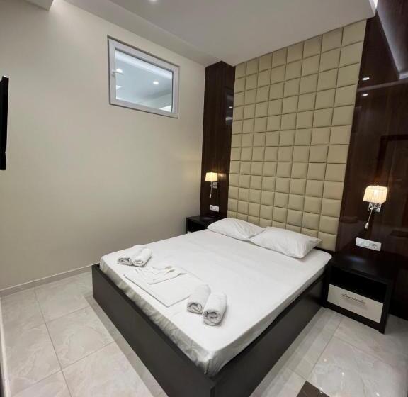 Shine Residence