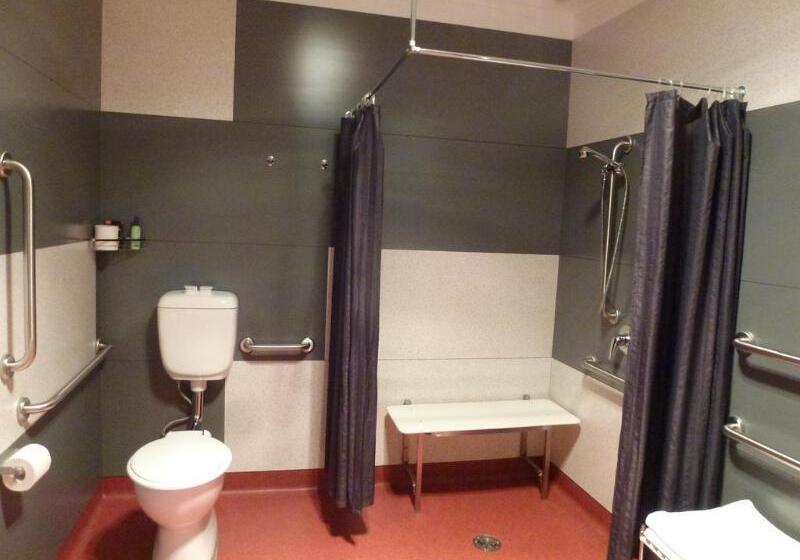 مبيت وإفطار The Retreat At Froog Moore Park