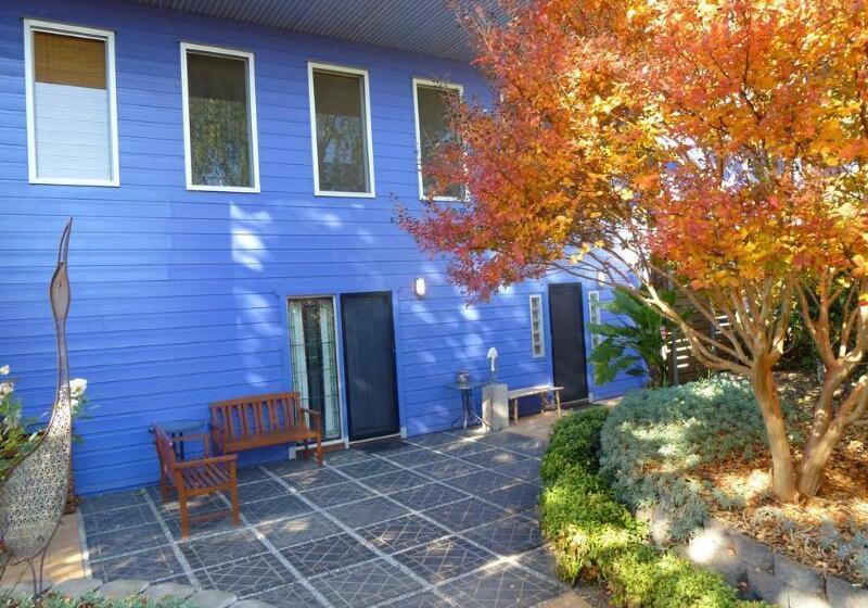 مبيت وإفطار The Retreat At Froog Moore Park