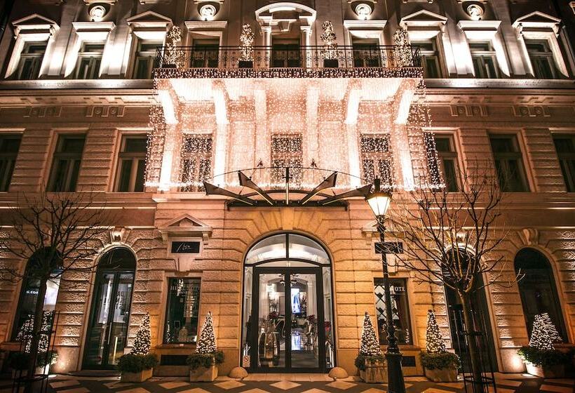 Aria Hotel Budapest By Library Hotel Collection