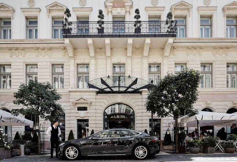 Fotos del hotel Aria Hotel Budapest By Library Hotel Collection:  25