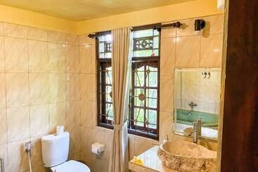 هتل Atres Villa