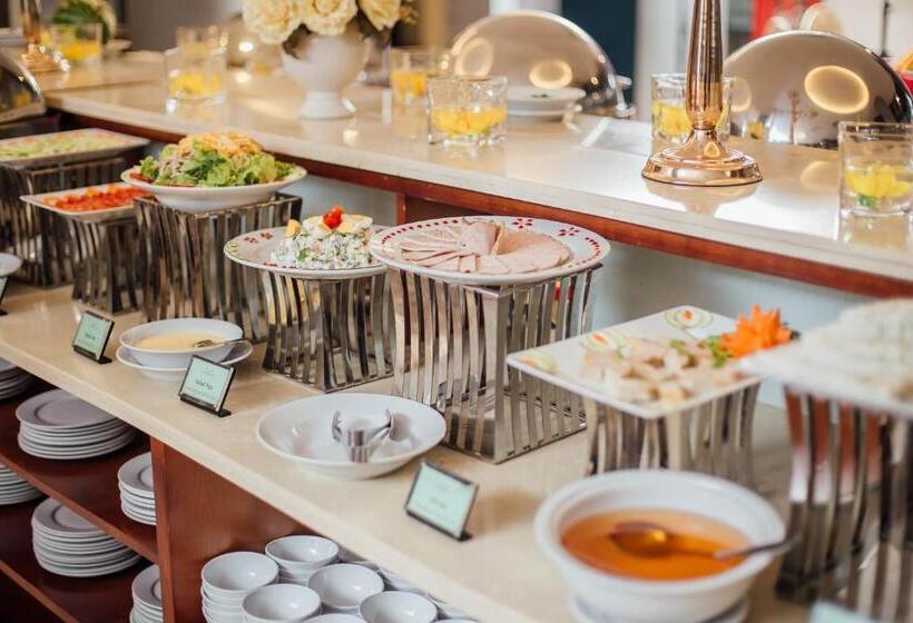 ホテル Muong Thanh Vinh