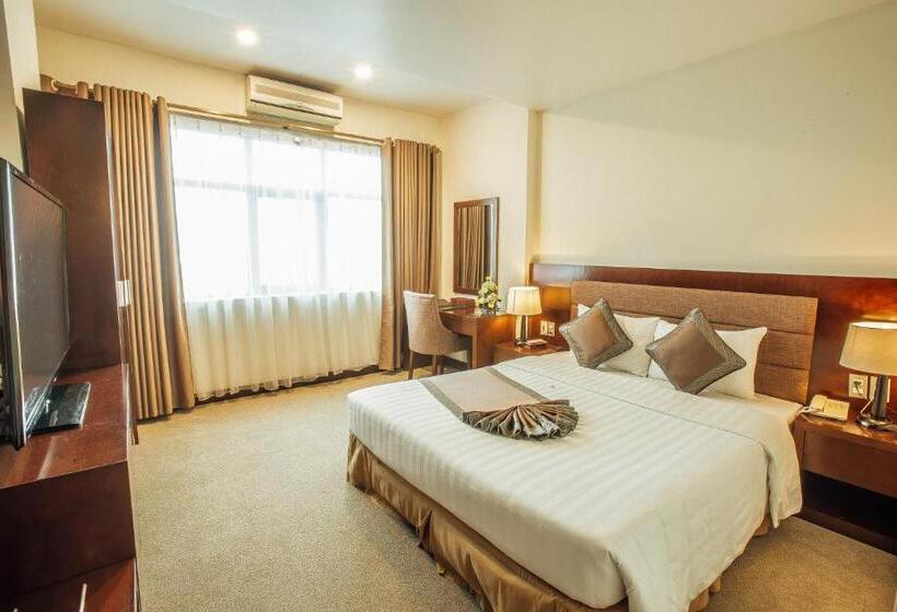 ホテル Muong Thanh Vinh