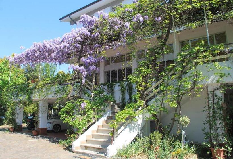 هتل Ristorante Sole