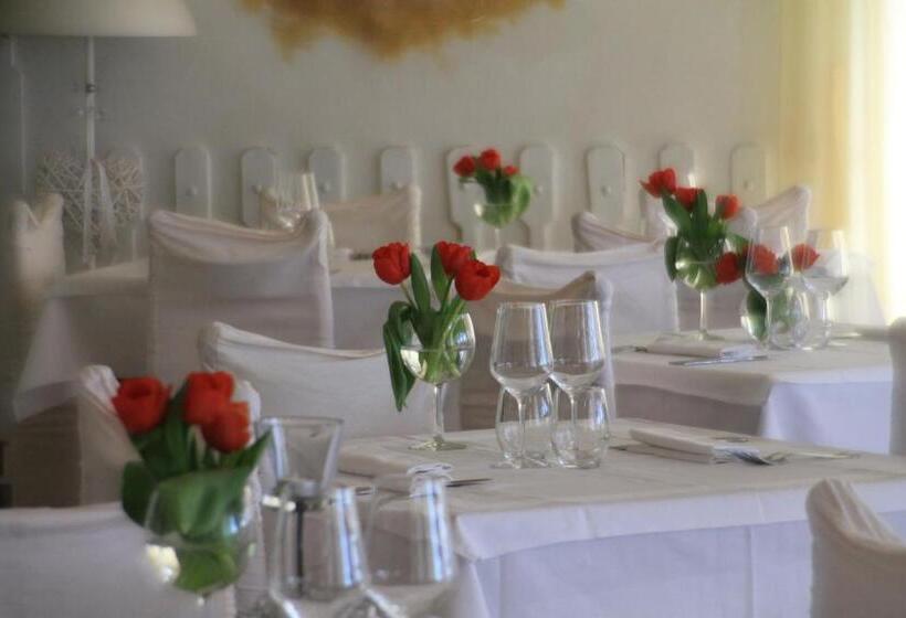 هتل Ristorante Sole