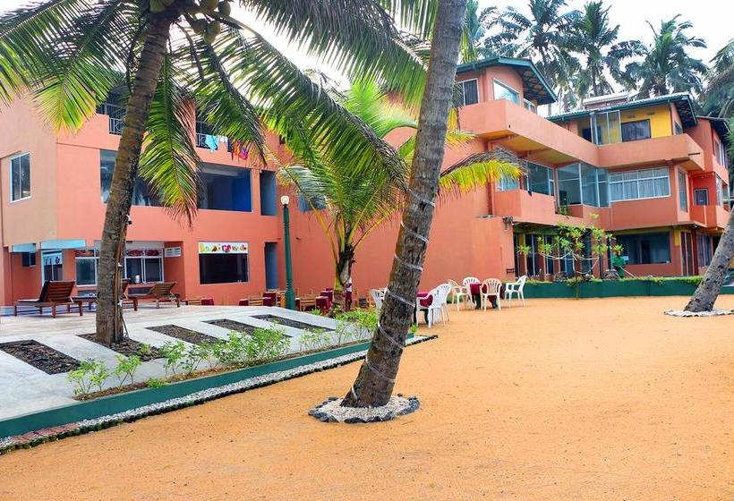 هتل Roy Villa Beach