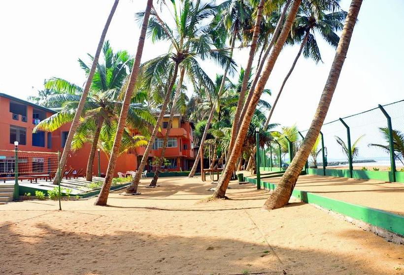 هتل Roy Villa Beach