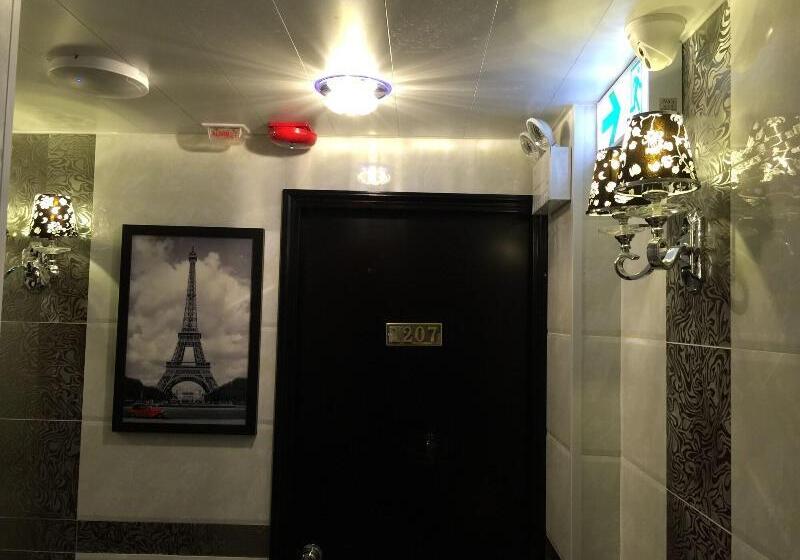 هتل Skycity Hostel