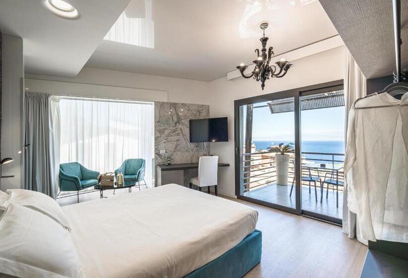 هتل Taormina Palace
