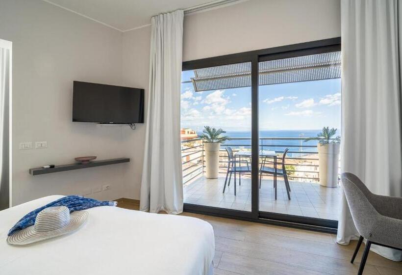 هتل Taormina Palace