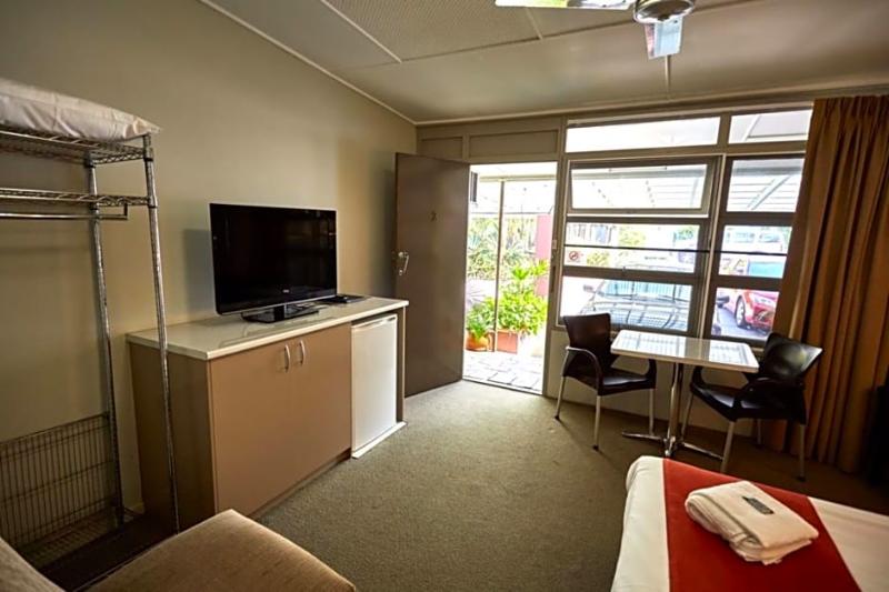 فندق على الطريق Anchorage Motor Inn