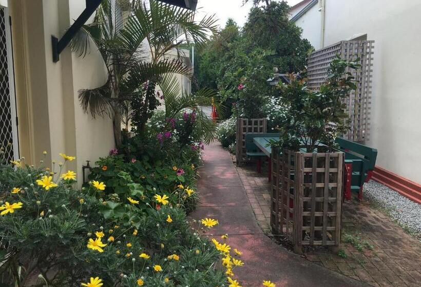 بنسيون Albany Foreshore Guest House