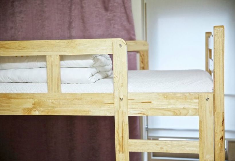 پانسیون Goodstay Tomo Residence
