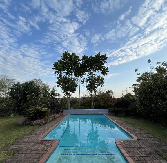 پانسیون Ilanda Guest House